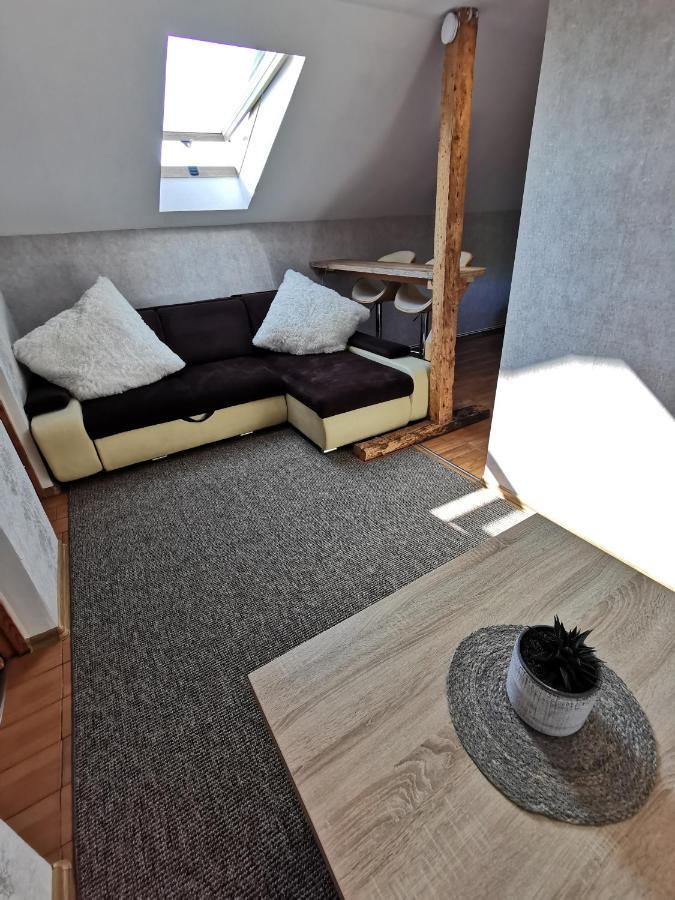 Apartmán Silent Loft For Getaway Liepāja Exteriér fotografie